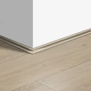 Плинтус ламинированный Quick-Step Скоция 17х17х2400 мм арт.1658